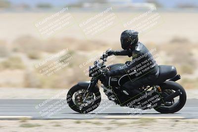 media/May-05-2025-Moto Forza (Mon) [[3c1838c5e5]]/2-B Group/Session 3 (Panning Test Turn 14 Inside)/